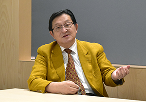 取締役 常務執行役員 構造改革本部長 竹内 亘